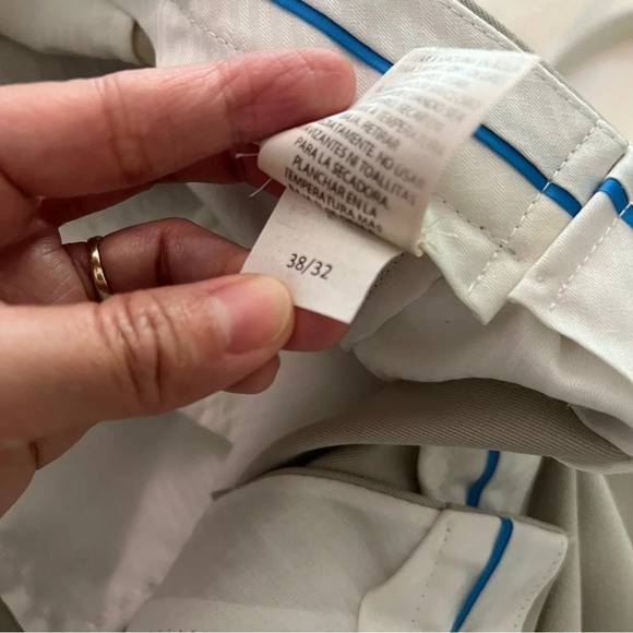 Haggar Mens Dress Pants 38/32 Biege Classic Fit Business Casual Golfcore Preppy - Picture 17 of 17